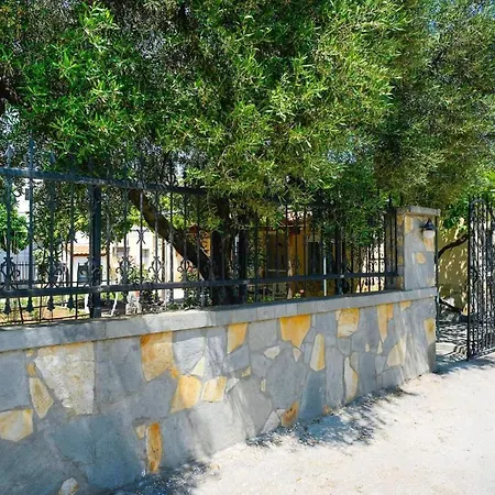 House Skala Kallirachi 度假居
